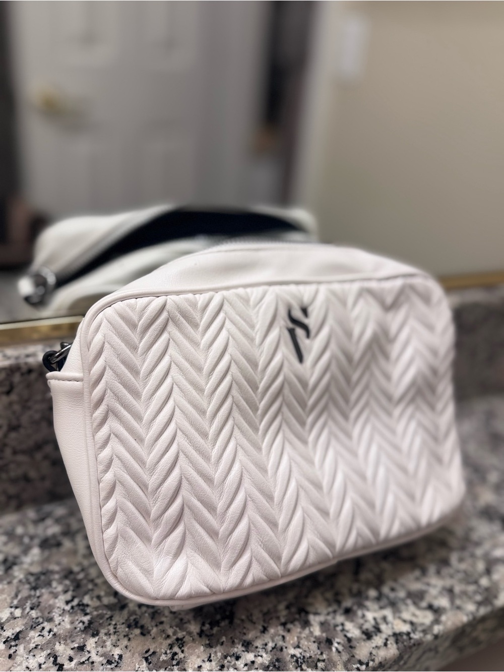 Simply Vera Vera Wang White Quilted Chevron Crossbody